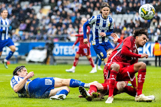 IFK Göteborgs Gustav Svensson och IFK Norrköpings