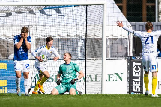GIF Sundsvalls Johan Bengtsson jublar