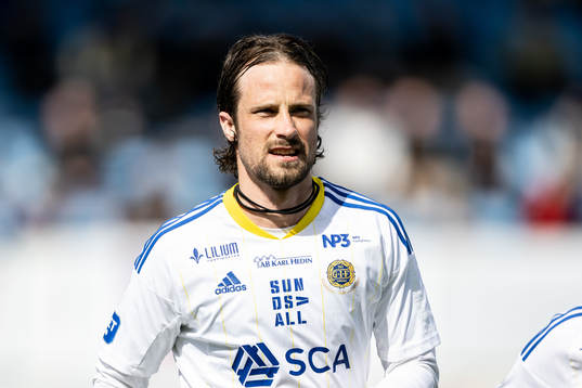 GIF Sundsvalls Linus Hallenius