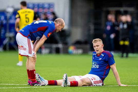 Henrik Bjørdal of Vålerenga in pain