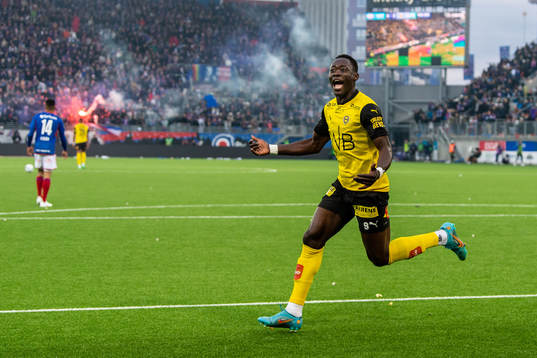 Akor Adams of Lillestrøm celebrates scoring 3-4