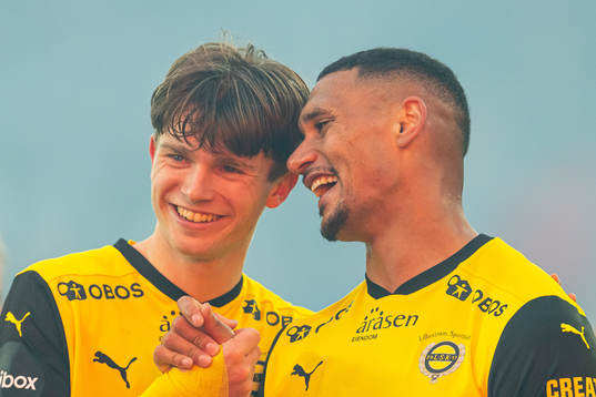 Magnus Knudsen and Ruben Gabrielsen of Lillestrøm celebrate