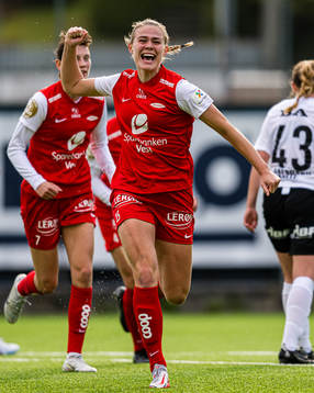 Marthine Østenstad of Brann celebrates