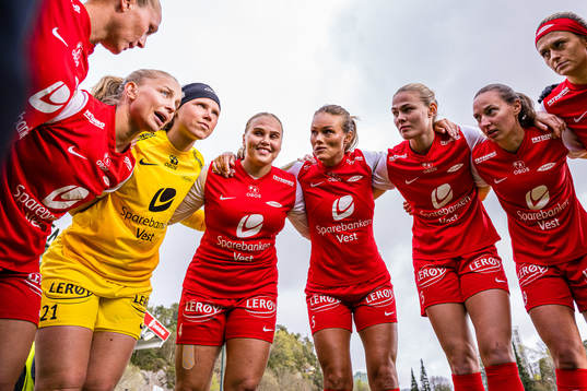 Rikke Bogetveit Nygard, Sandra Stavenes, Nanne Ruuskanen,