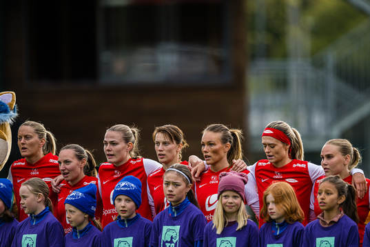 Maria Dybwad Brochmann, Marit Bratberg Lund, Marthine