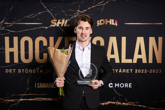 Årets back David Bernhardt, MoDo Hockey