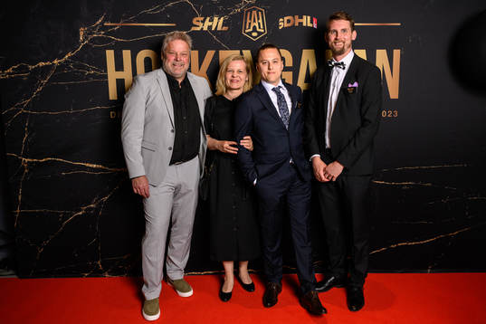Oskarshamns Thomas Fröberg, sportchef, Therése Elofson,
