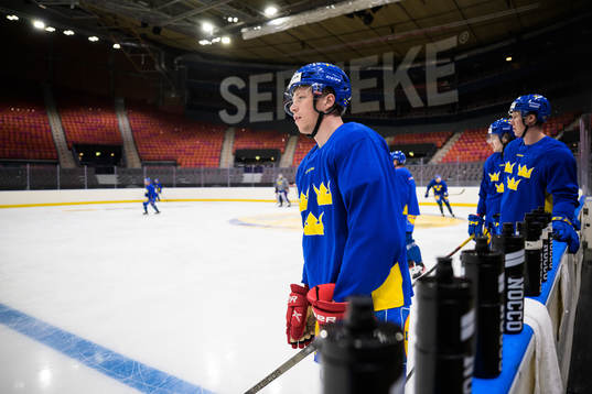 Lucas Raymond of Sweden at a practice session