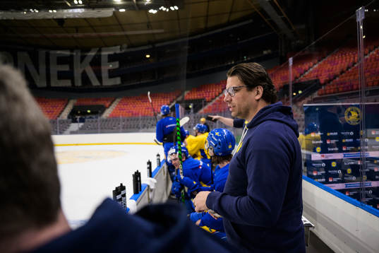 Assistant general manager Josef Boumedienne of Sweden at a