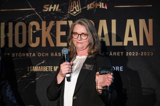Årets materialförvaltare Carina Marnéus med