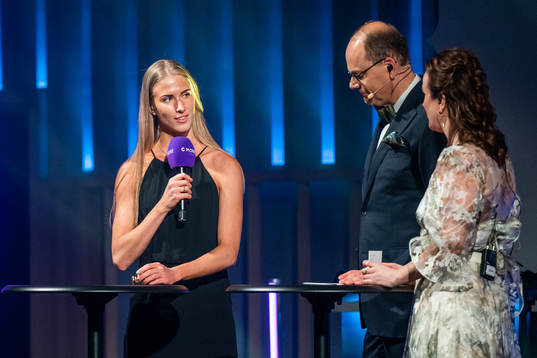 Domare Anna Hammar vinner Guldpipan SDHL