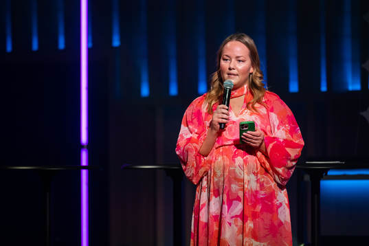 Johanna Alba, kommunikationschef SHL