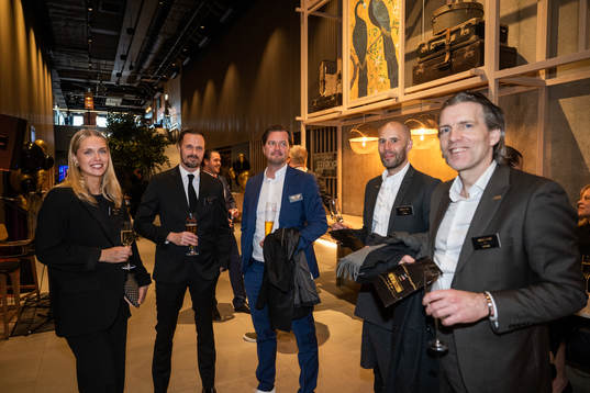 Fredrik Andreis och Jens Pettersson, Cmore, samt Christian