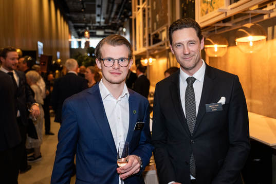 Björklövens Carl Westman, säljare, och Anders Blomberg,
