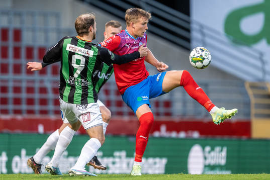 Helsingborgs Casper Widell och GAISs Gustav Lundgren