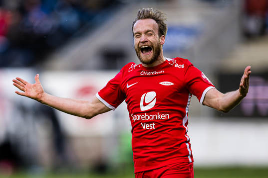 Bård Finne of Brann celebrates