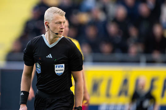 Domare Adam Ladebäck