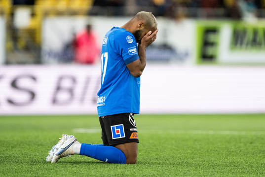 Halmstads Phil Ofosu-Ayeh deppar