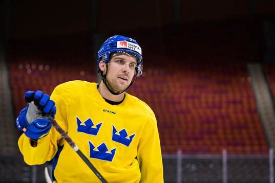 Henrik Tömmernes of Sweden at a practice session