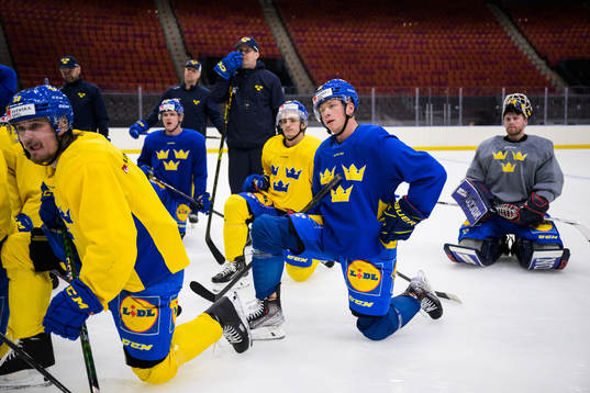 Lucas Raymond of Sweden at a practice session