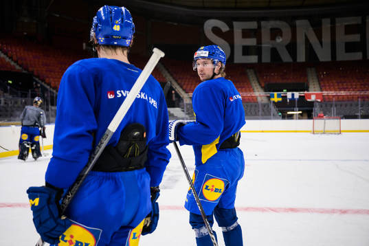 Rasmus Sandin of Sweden at a practice session
