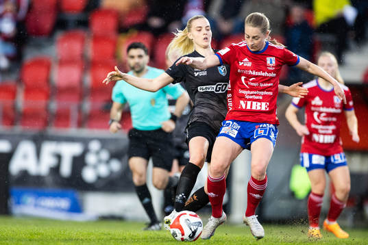 Bläddra bland fler bilder av Fotboll, Damallsvenskan, Växjö DFF - Vittsjö
