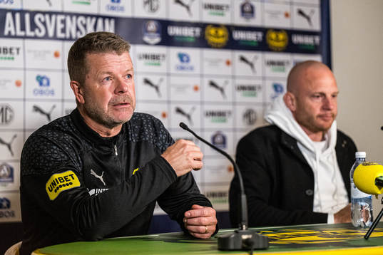 Mjällbys tränare Anders Torstensson och AIKs tränare