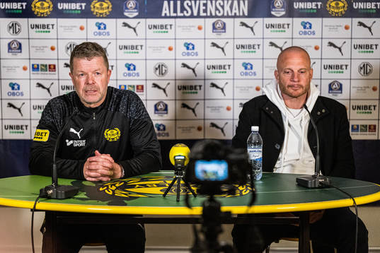 Mjällbys tränare Anders Torstensson och AIKs tränare