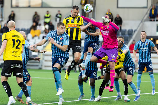 Häckens Even Hovland nickar in 3-1 i mål bakom
