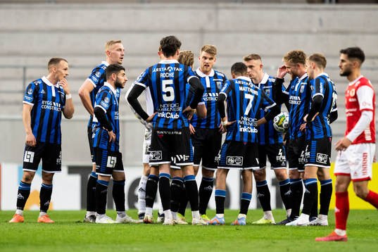 Sirius spelare samlas
