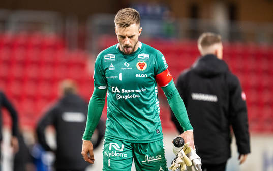 Kalmars målvakt Ricardo Friedrich deppar
