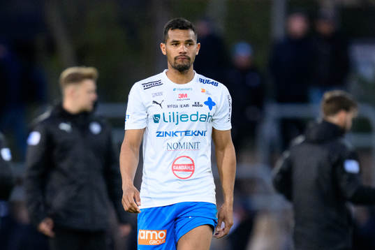 Värnamos Wenderson Oliveira do Nascimento deppar