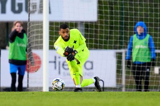 Värnamos målvakt Jonathan Ursin Rasheed