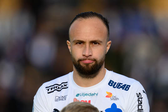 Värnamos Evaldo Nascimento Lamaur Neto vid lineup innan