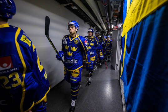 Oscar Lindberg of Sweden