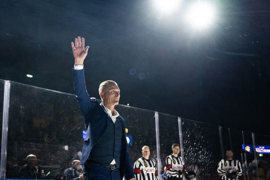 Magnus Johansson is inducted to the Swedish Ice Hockey Hall