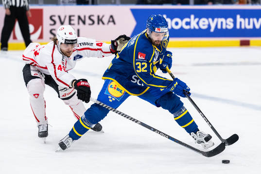 André Heim of Switzerland and Lukas Bengtsson of Sweden