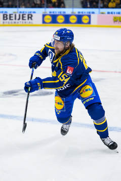 Anton Lindholm of Sweden