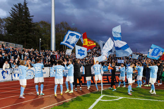 Malmö FFs spelare jublar
