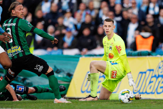 Varbergs målvakt David Olsson