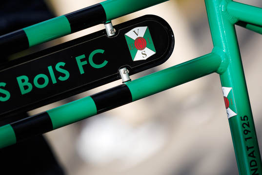 Varbergs BoIS logo på en cykel