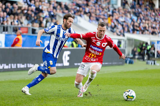 IFK Göteborgs Emil Salomonsson och Degerfors Erik Lindell