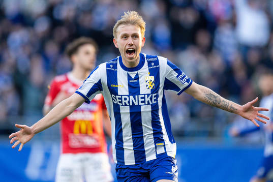 IFK Göteborgs Elias Hagen jublar