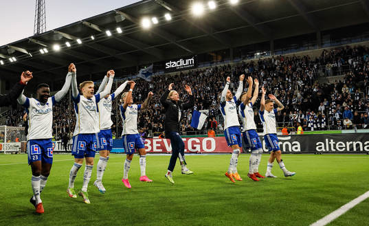 IFK Norrköpings spelare jublar