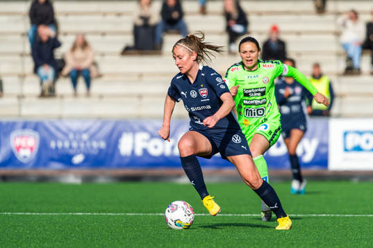 Bläddra bland fler bilder av Fotboll, Damallsvenskan, FC Rosengård - Kristianstad