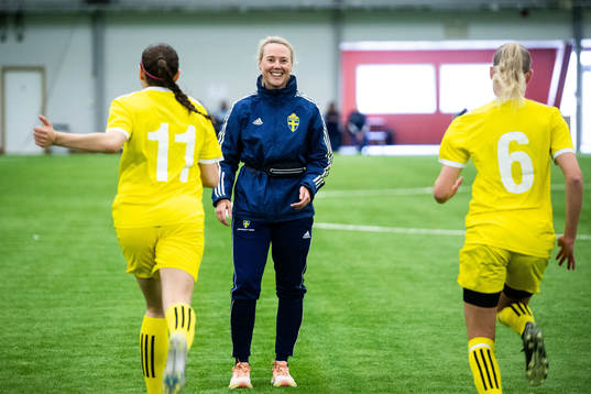 Under matchläger med F17-landslaget