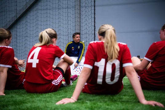 Under matchläger med F17-landslaget