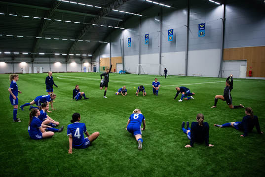 Under matchläger med F17-landslaget