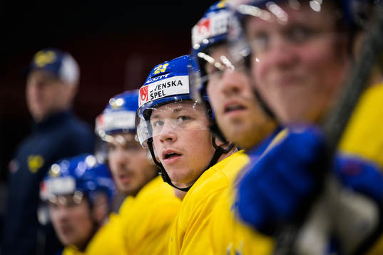 Lucas Raymond of Sweden at a practice session