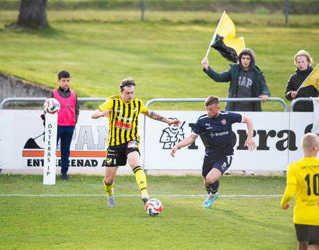 IFK Hässleholms Axel Winberg i matchen i division 2 mellan